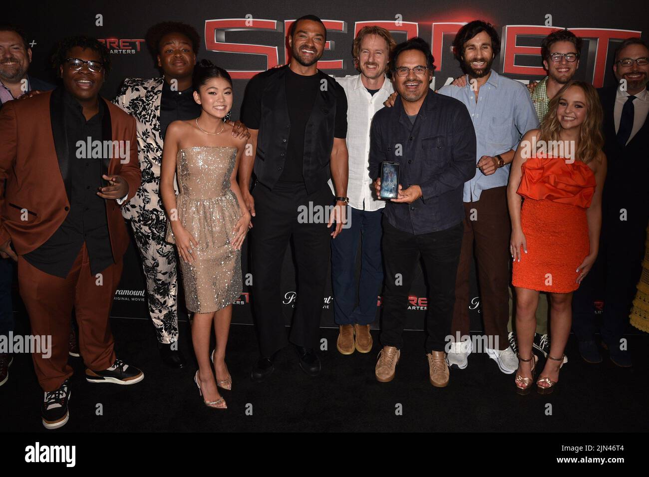 New York, NY, USA. 8th Aug, 2022. Kezii Curtis, Keith L. Williams, Momona Tamada, Jesse Williams, Owen Wilson, Michael Pena, Ariel Schulman, Henry Joost, Jessie Mueller, Abby James Witherspoon at arrivals for SECRET HEADQUARTERS Premiere, Signature Theatre Company, New York, NY August 8, 2022. Credit: Kristin Callahan/Everett Collection/Alamy Live News Stock Photo