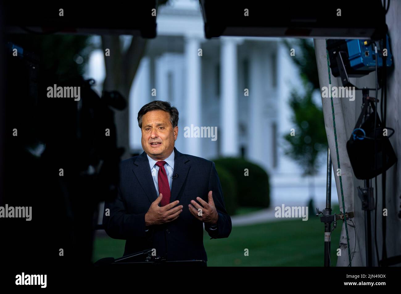 Washington, DC, USA. 8th Aug, 2022. Ron Klain, White House chief of staff, speaks during a television interview on the North Lawn of the White House in Washington, DC, US, on Monday, Aug. 8, 2022. US President Joe Biden resumed official travel today for the first time since his bout with Covid-19, traveling to Kentucky to show federal support for the state's recovery from historic flooding and to console survivors of the devastation. Credit: Al Drago/Pool via CNP/dpa/Alamy Live News Stock Photo