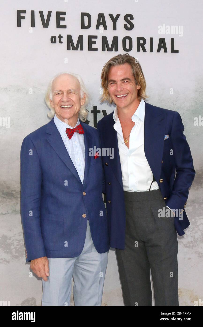 August 8, 2022, Los Angeles, California, USA: ROBERT PINE and son CHRIS PINE at the Five Days at Memorial TV series premiere at Diretors Guild of America. (Credit Image: © Kay Blake/ZUMA Press Wire) Stock Photo