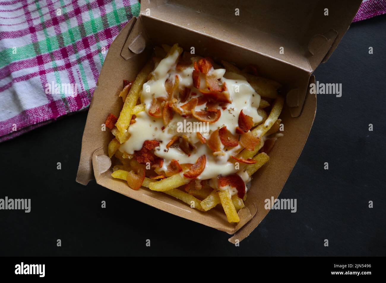 fried fries with with melted cheddar cheese or fried cheese with