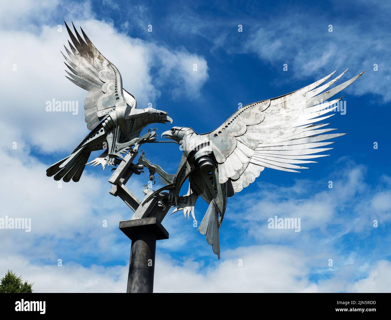 Malvern Buzzards sculpture by Walenty Pytel in Rosebank Gardens Great Malvern Worcestershire England Stock Photo