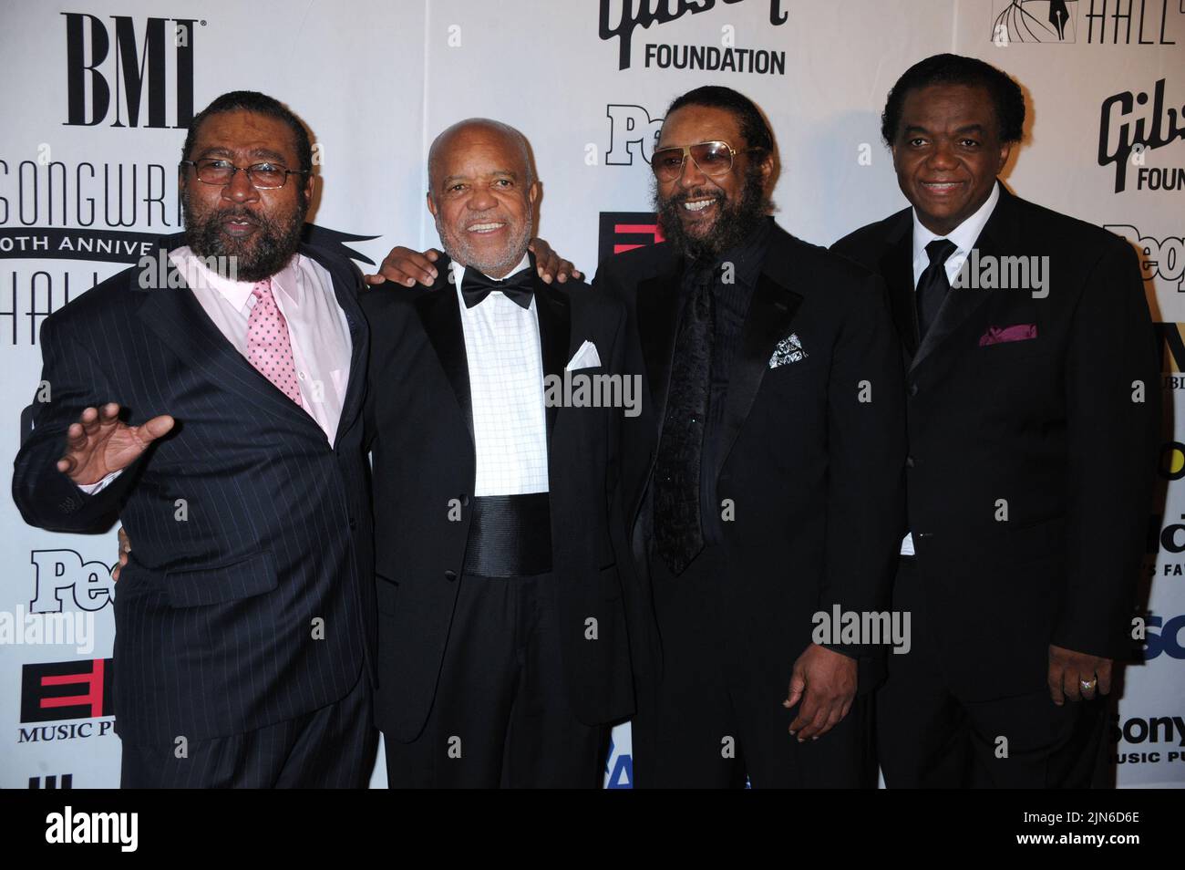 **FILE PHOTO** Lamont Dozier Has Passed Away at 81. Brian Holland, Berry Gordy, Eddie Holland Jr. and Lamont Dozier at the 40th Annual Songwriters Hall of Fame Ceremony at The Marriott Marquis in New York City. June 18, 2009. Credit: Dennis Van Tine/MediaPunch Stock Photo