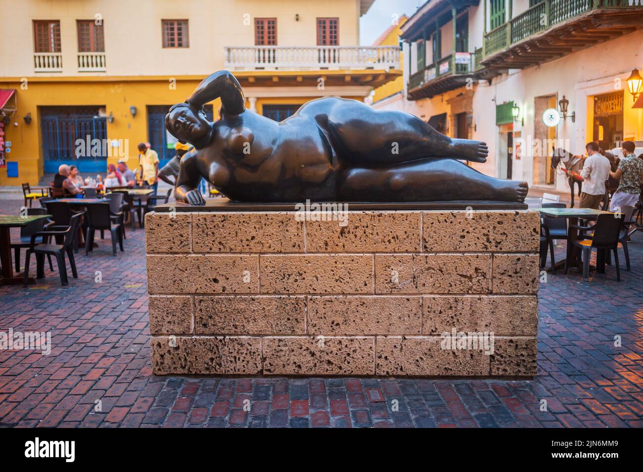 'La Gorda Gertrudis', reclining fat lady statue by Fernando Botero in Old Town, Cartagena de Indias, Colombia Stock Photo