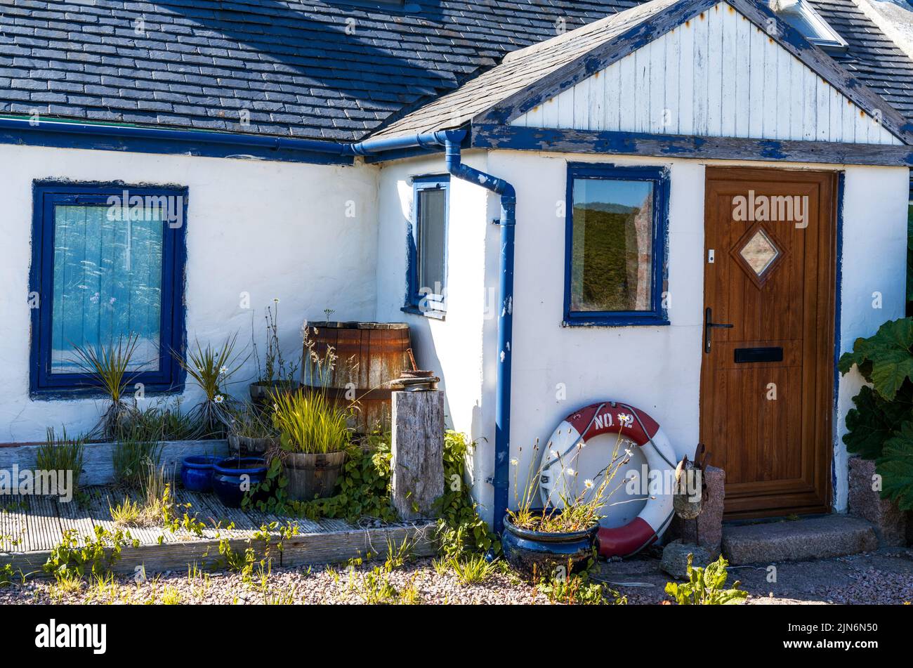 Peterhead, United Kingdpom - 23 june, 2022: typical wooden Scottish cottage on the coast of Aberdeenshire Stock Photo