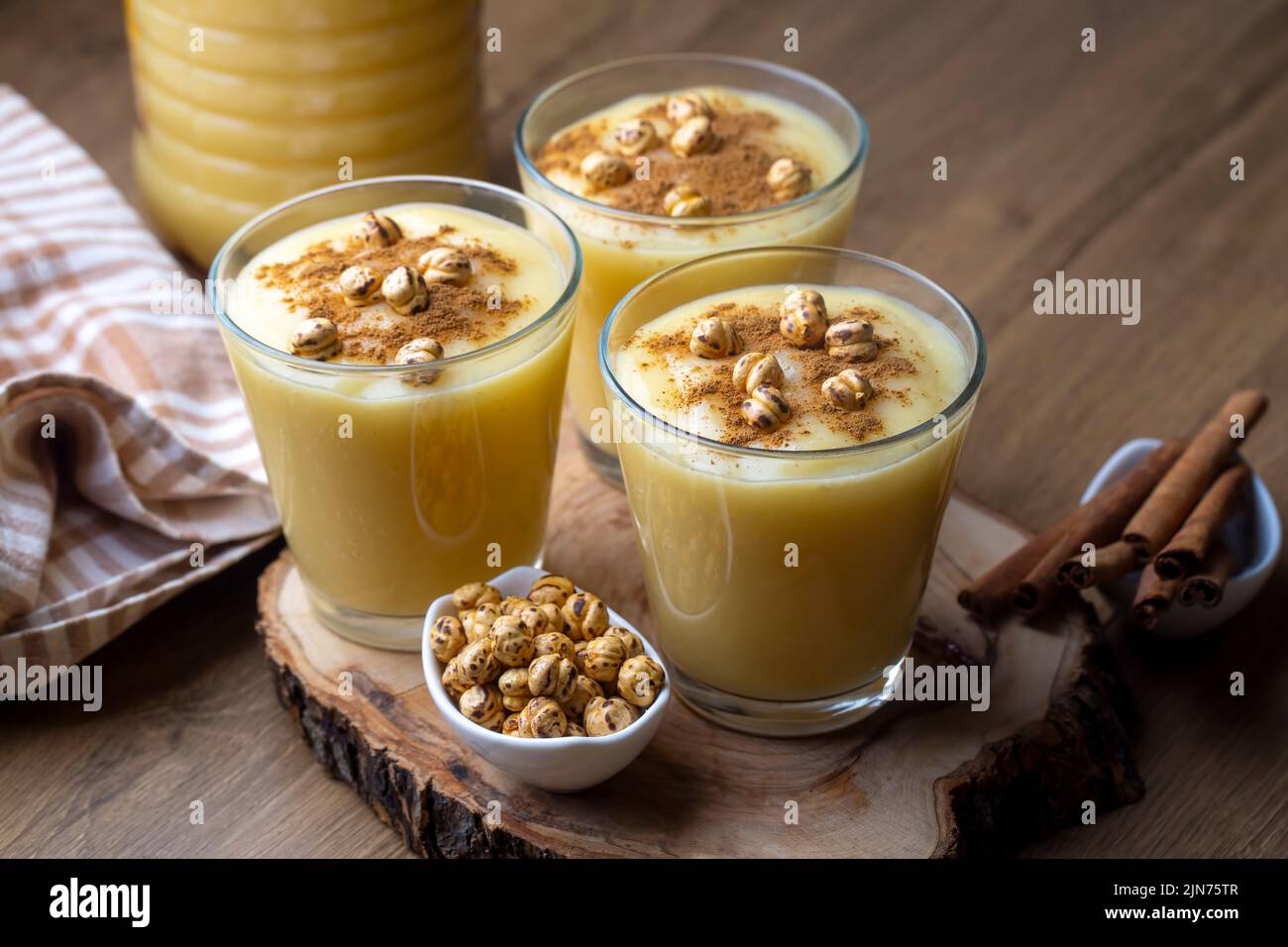 boza-or-bosa-traditional-turkish-drink-with-roasted-chickpea-boza-or