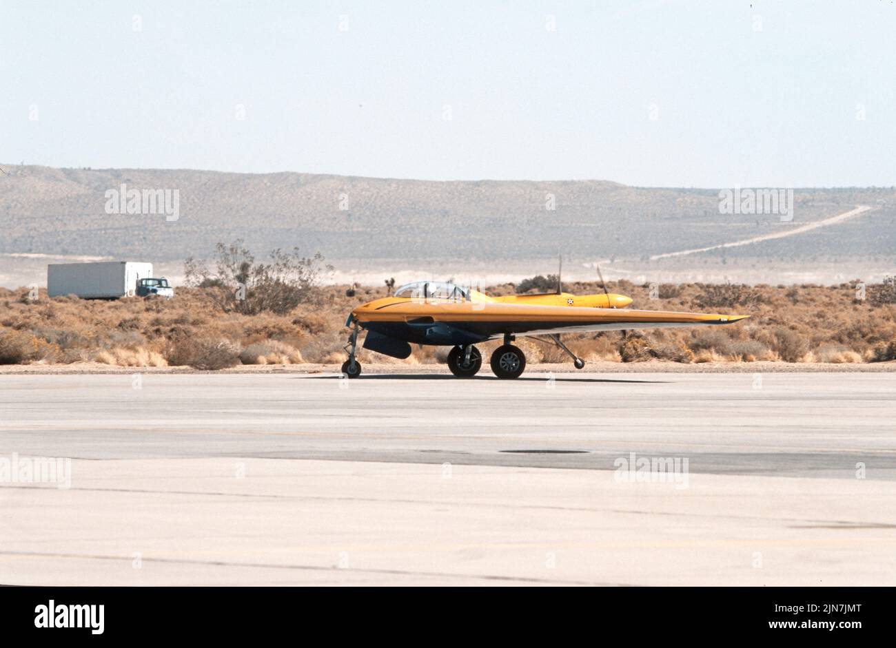Northrup N9M flying wing taxis at Edwards Air Force Base Stock Photo