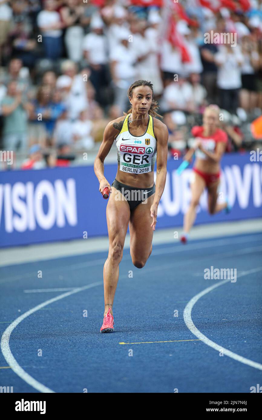 Tatjana Pinto participating in the 4x100 meter relay at the European