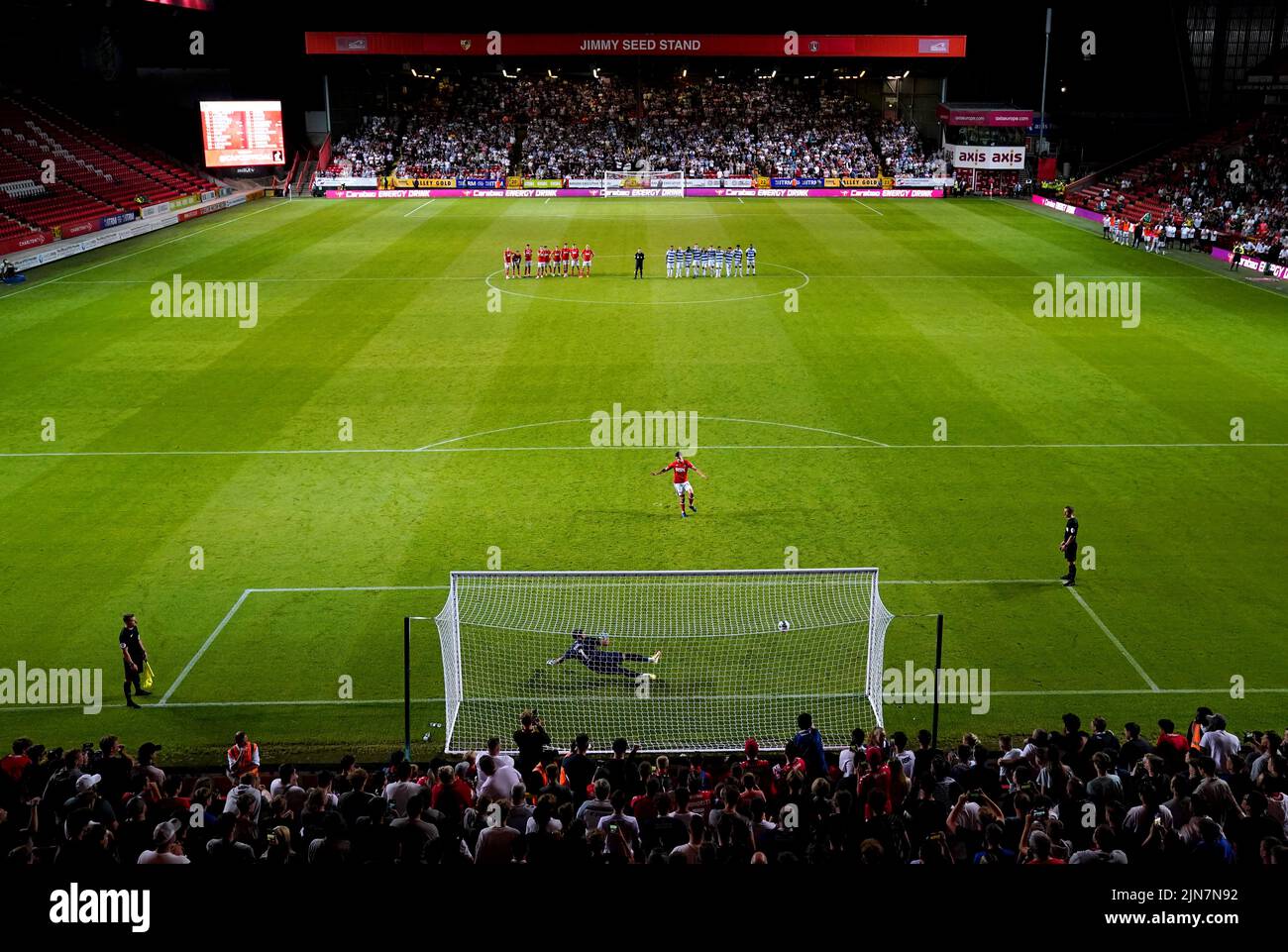 Charlton Athletic's Albie Morgan scores in the penalty shoot out during the Carabao Cup, first round match at The Valley, London. Picture date: Tuesday August 9, 2022. Stock Photo