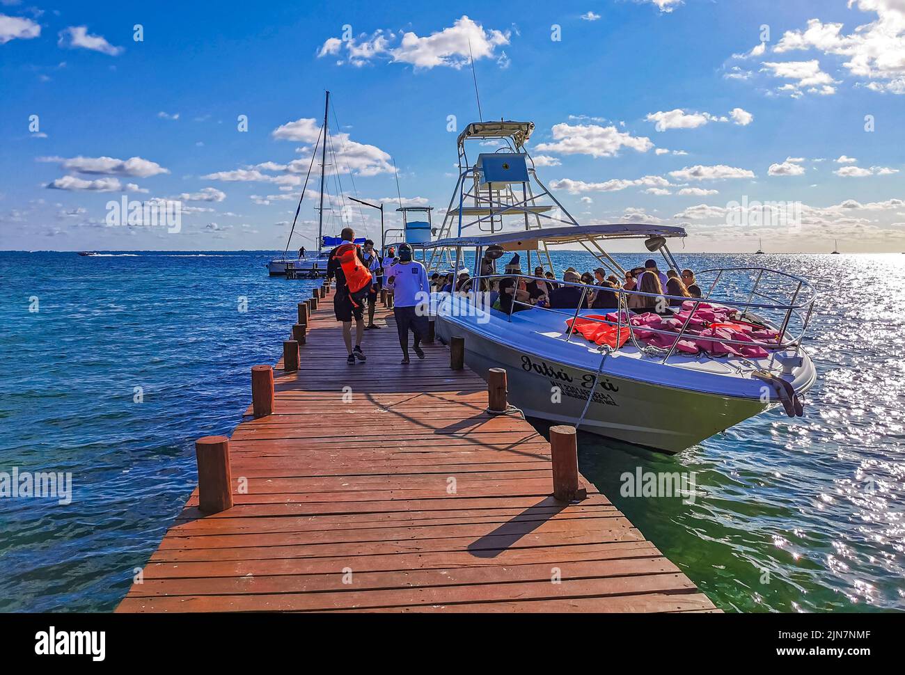 Catmania catamarans hires stock photography and images Alamy