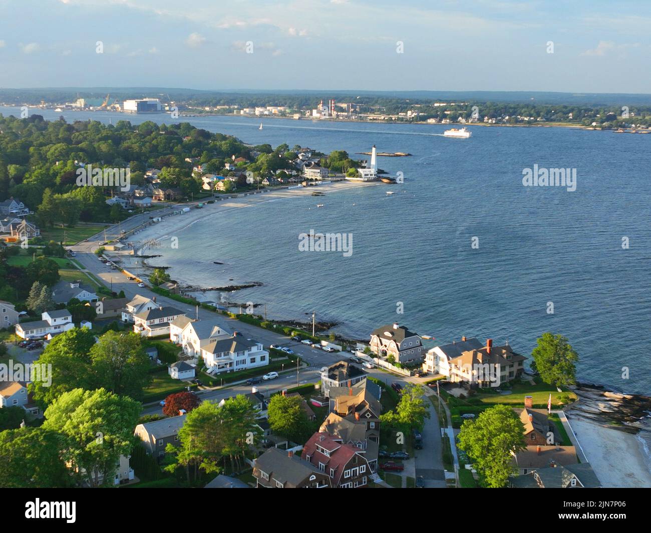 Mouth of new london harbor hi res stock photography and images Alamy