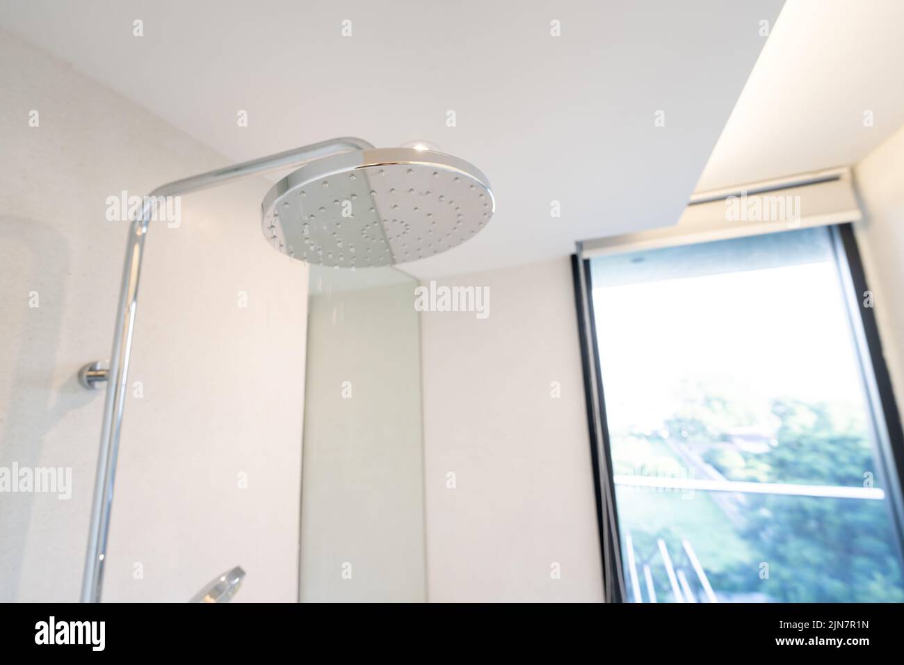 Dimly lit bathroom hi-res stock photography and images - Alamy