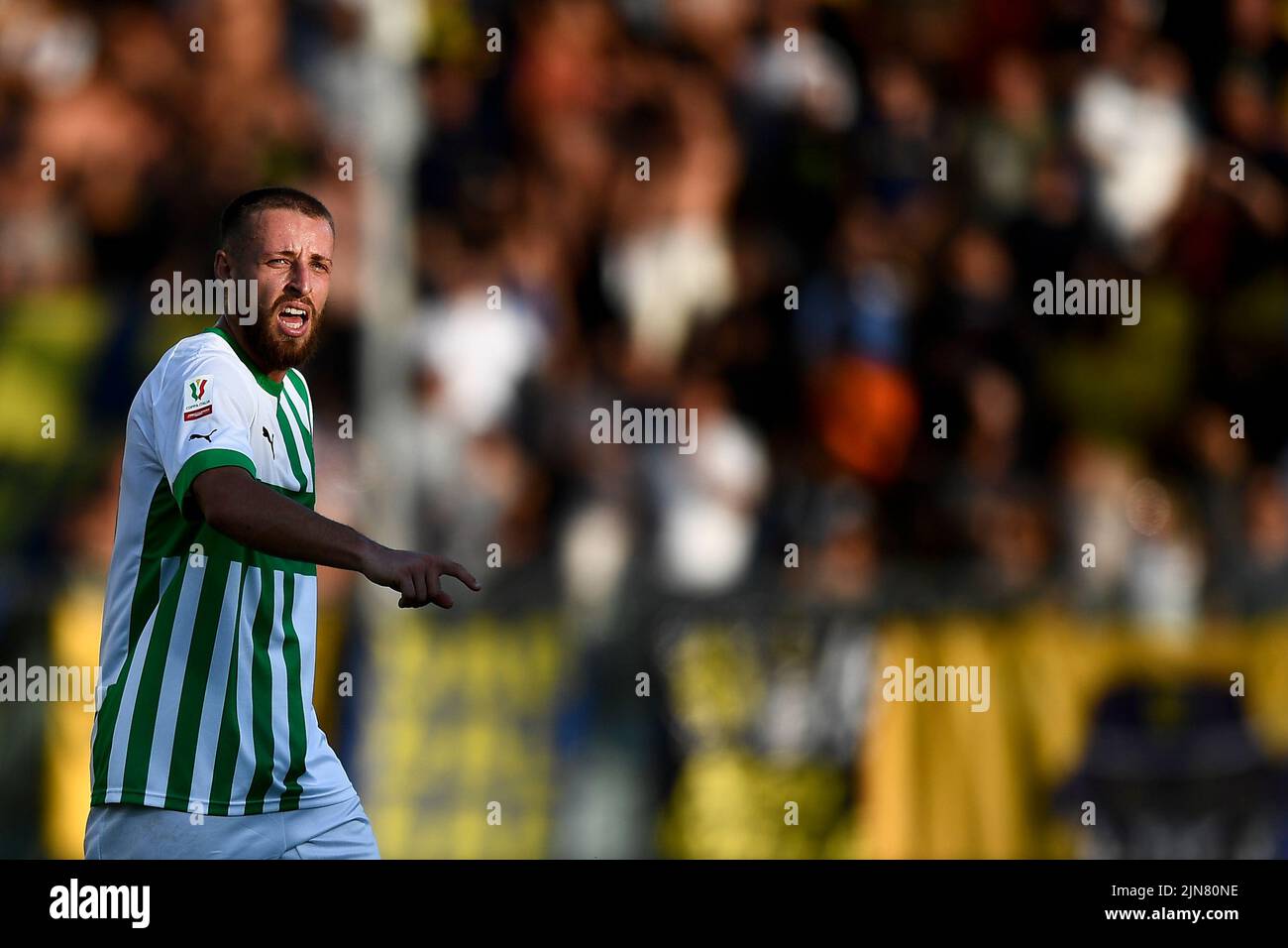 Modena, Italy. 08 August 2022. Mario Gargiulo of Modena FC gestures during  the Coppa Italia football match between Modena FC and US Sassuolo. Credit:  Nicolò Campo/Alamy Live News Stock Photo - Alamy