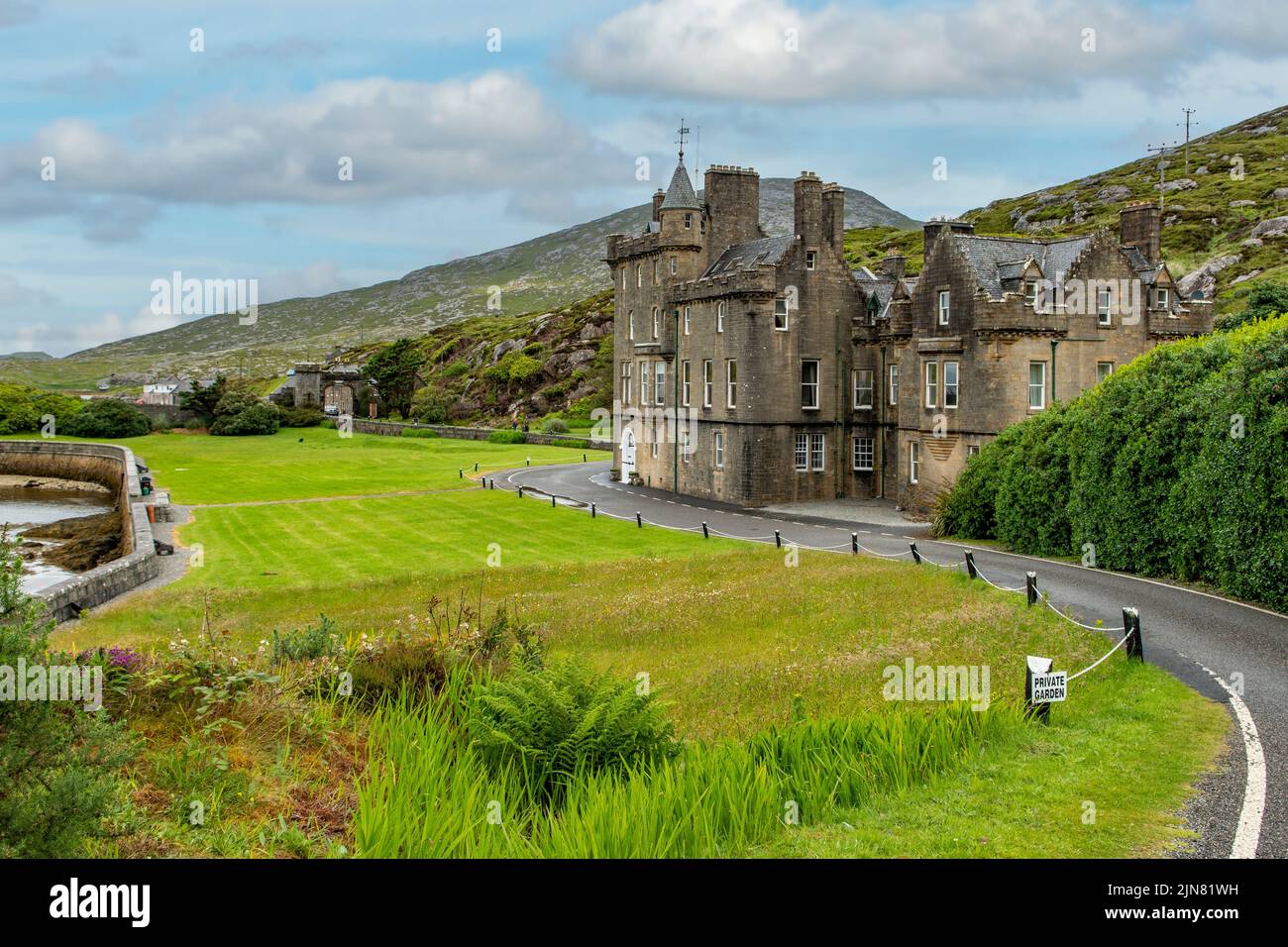 Amhuinnsuidhe Castle, Amhuinnsuidhe, North Harris, Outer Hebrides, Scotland Stock Photo