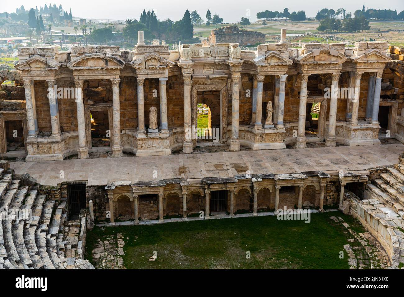 theatre-ruins-in-ancient-city-of-hierapolis-near-pamukkale-turkey