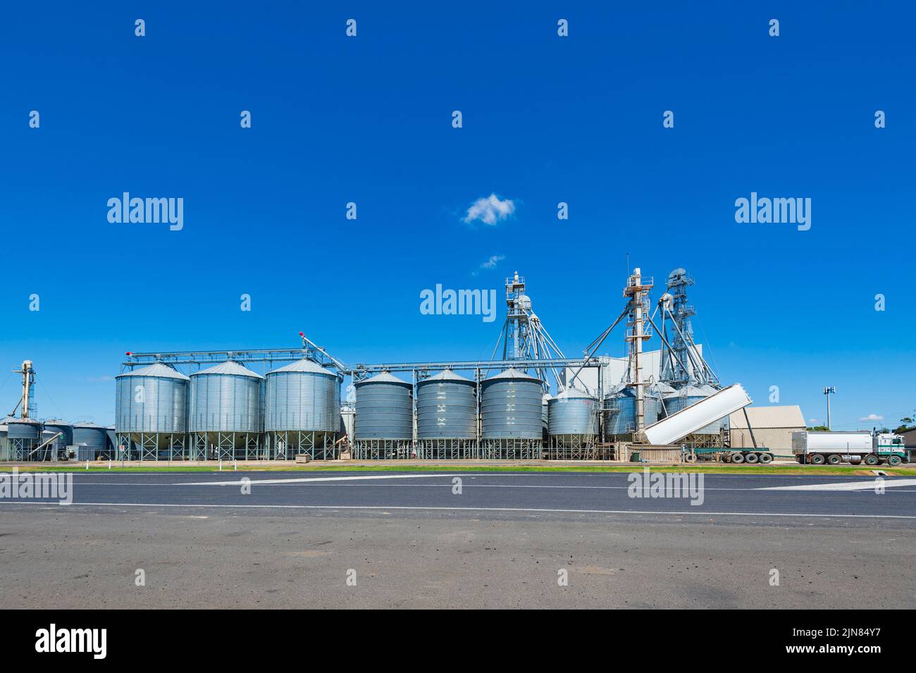 Grain storage facility near Warwick, Queensland, QLD, Australia Stock Photo