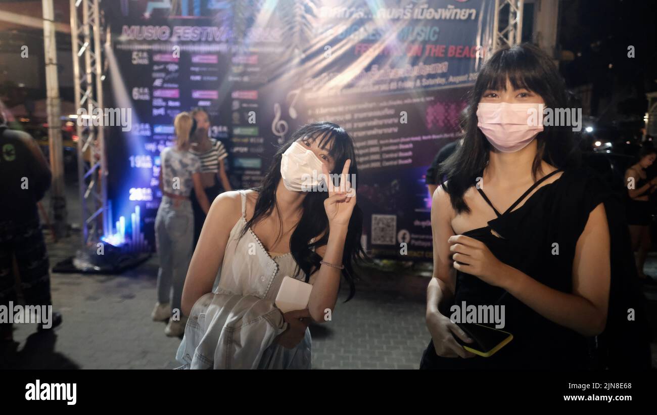 Peace Sign Girls Ladies PATTAYA MUSIC FESTIVAL 2022 Opening Weekend August 6 August 7 Stock Photo