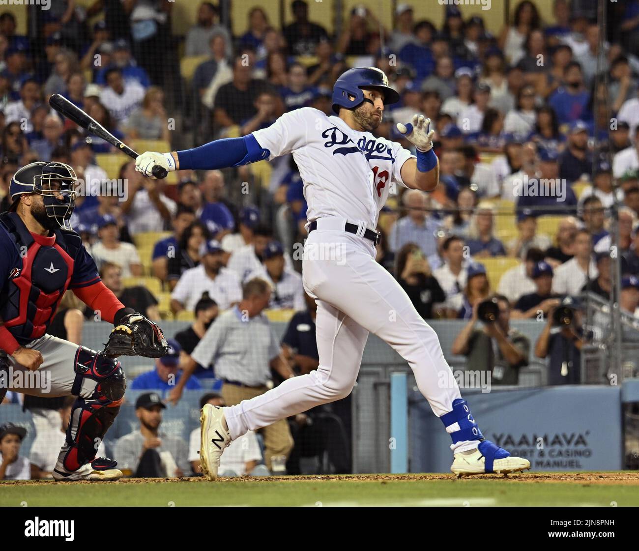 Los Angeles, United States. 10th Aug, 2022. Los Angeles Dodgers Joey Gallo hits a double to right off Minnesota Twins starting pitcher Joe Ryan during the second inning at Dodger Stadium on Tuesday, August 9, 2022. Photo by Jim Ruymen/UPI Credit: UPI/Alamy Live News Stock Photo
