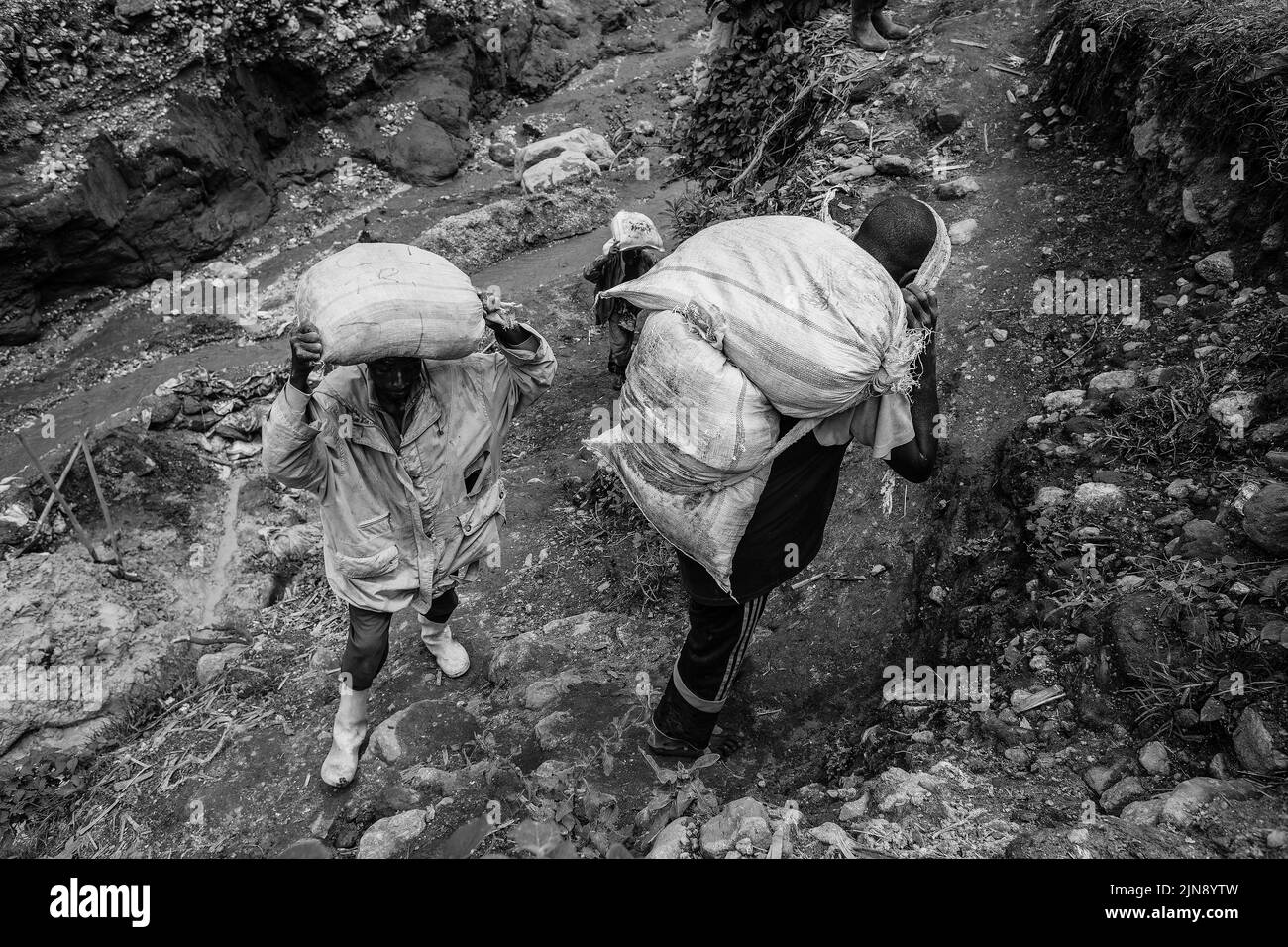 Congo mining, Miners at work in Democratic Republic of Congo, Mining in