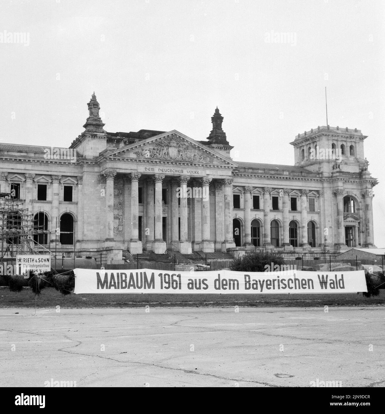 120 jahre Black and White Stock Photos & Images Alamy