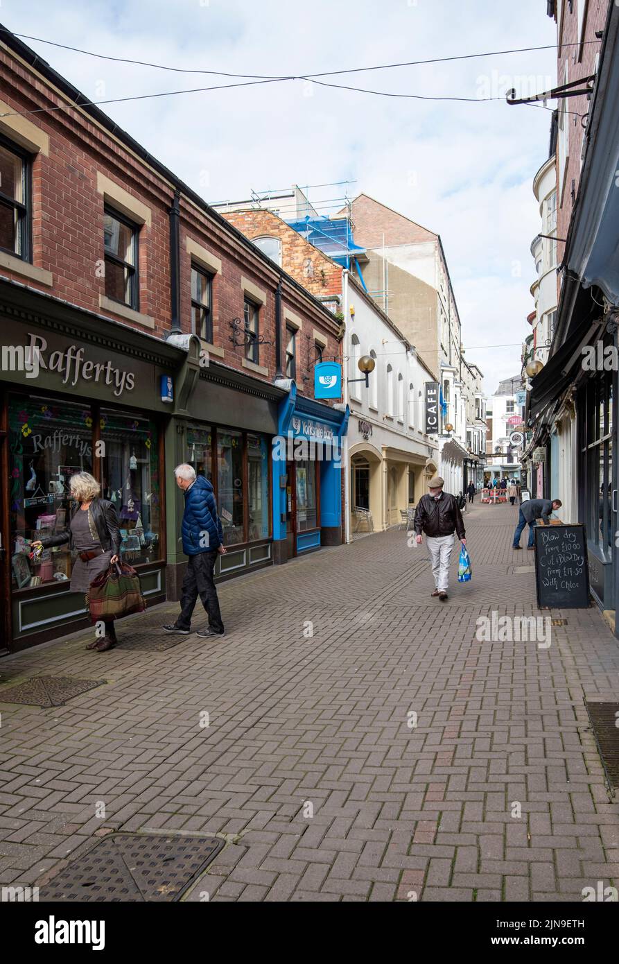 Rafferty's Bar, Bar Street in Scarborough Stock Photo Alamy
