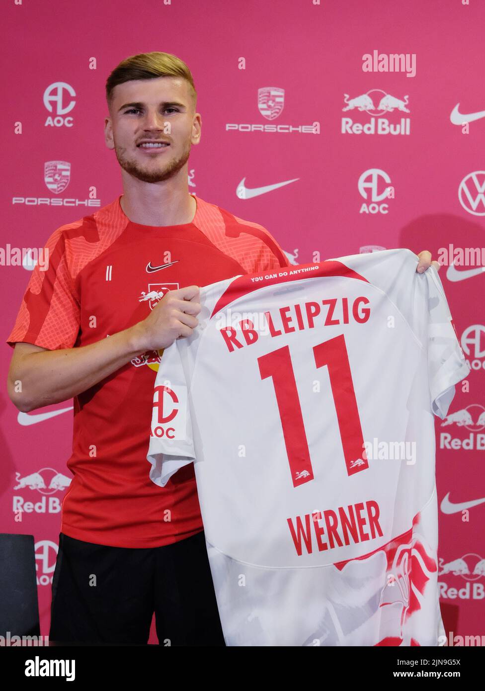 Timo werner jersey hi-res stock photography and images - Alamy