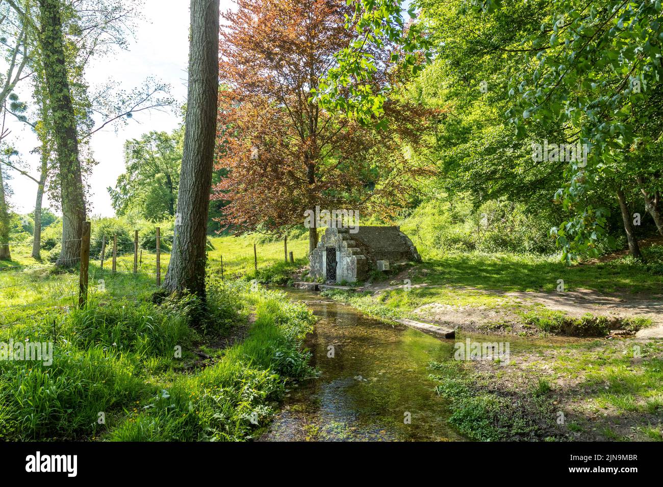 France, Eure, Lisors, place called Les Fosses Gloriette, Sainte Catherine fountain chapel on the edge of Lyons la Foret forest // France, Eure (27), L Stock Photo