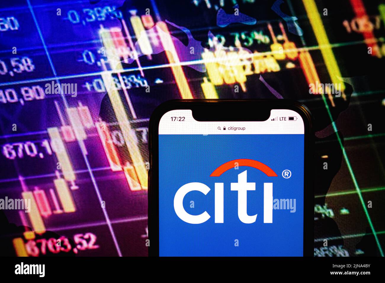 KONSKIE, POLAND - August 09, 2022: Smartphone displaying logo of Citigroup company on stock exchange diagram background Stock Photo