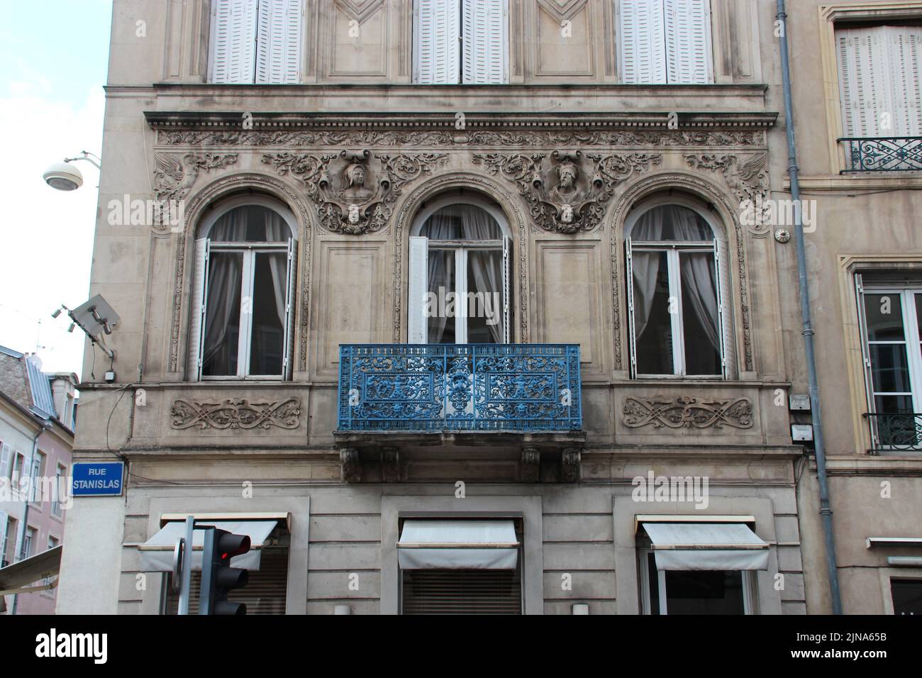 flat building (?) in nancy (france Stock Photo Alamy