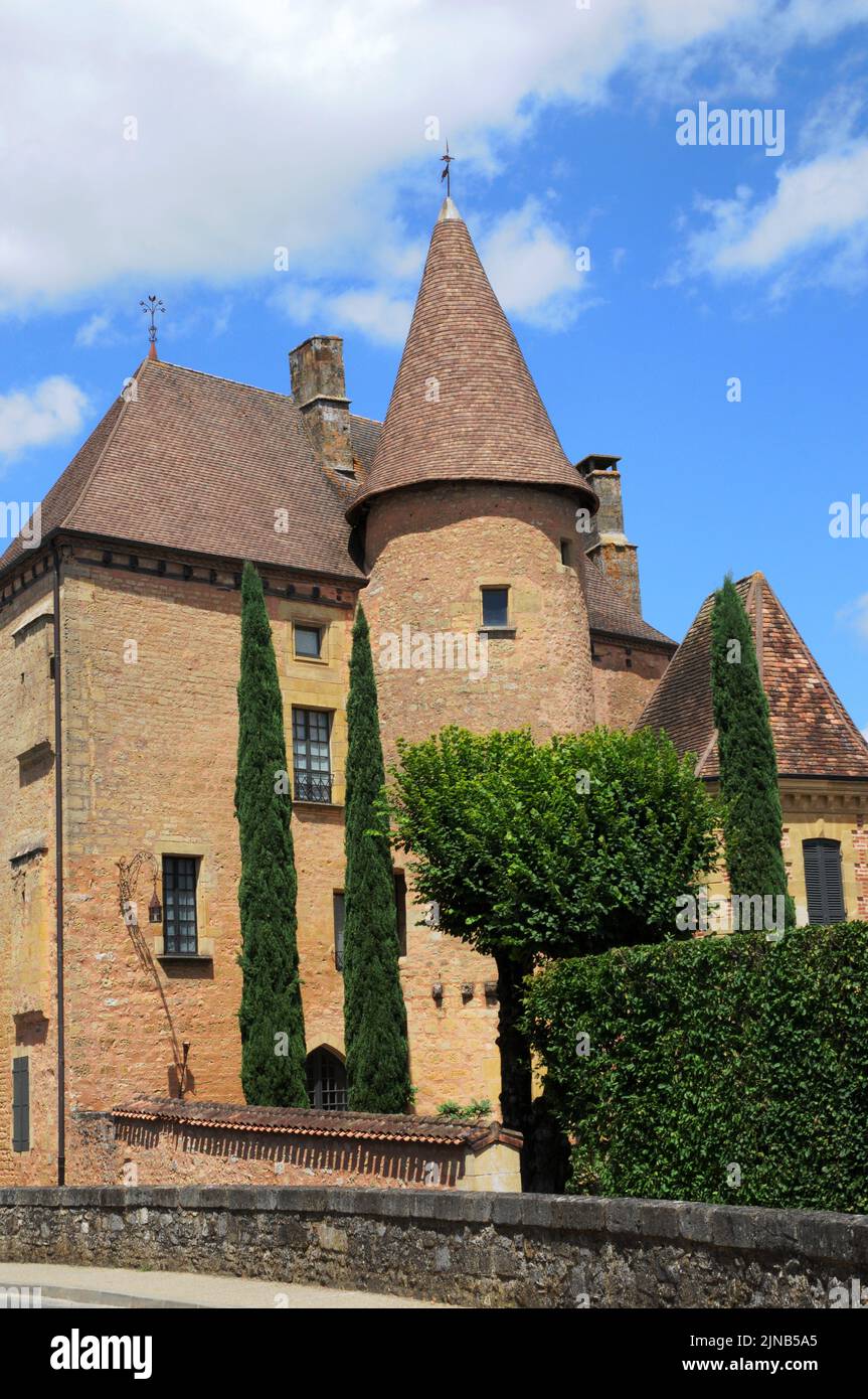 The château at Belvès in the Dordogne region of south west France dates from the 14th century. Unusually it is within the town rather than outside. Stock Photo