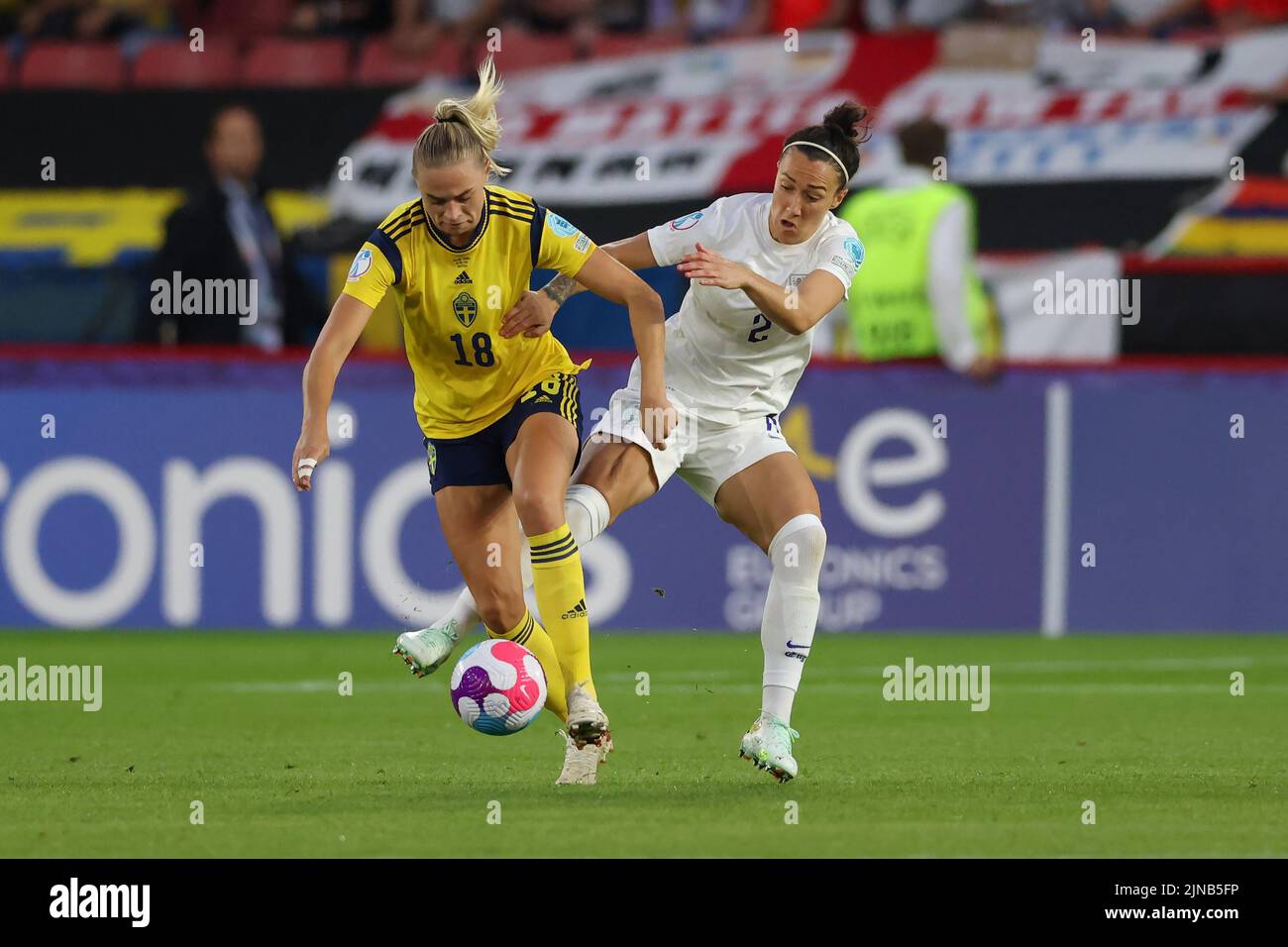Sheffield, England, 26th July 2022. Lucy Bronze of England challenges Fridolina Rolfo of Sweden during the UEFA Women's European Championship 2022 match at Bramall Lane, Sheffield. Picture credit should read: Jonathan Moscrop / Sportimage Stock Photo
