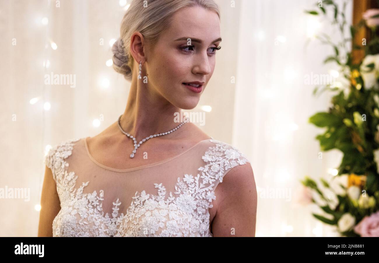 Beautiful blonde dress style hi-res stock photography and images - Alamy
