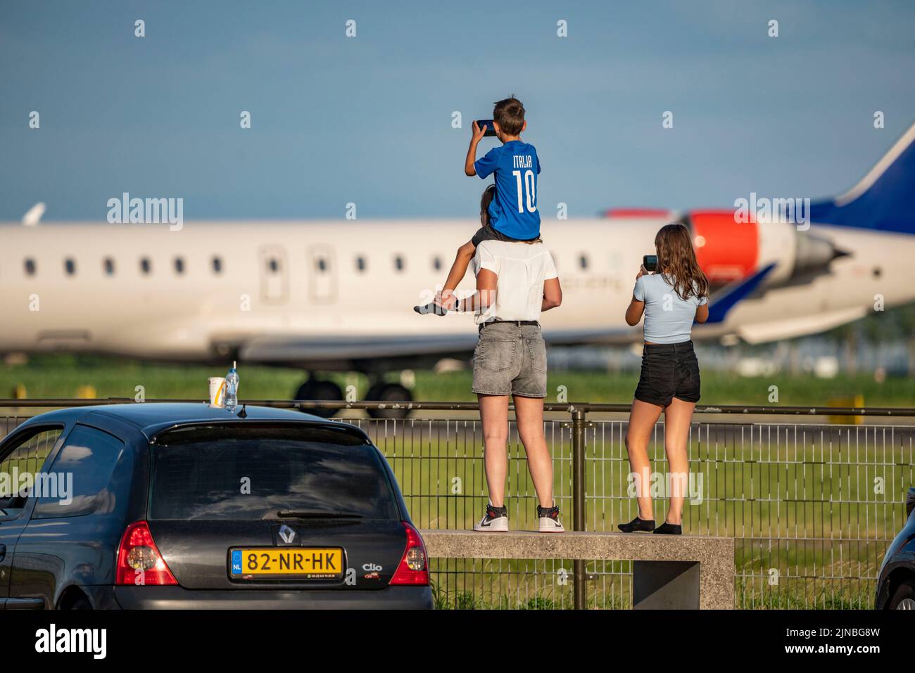 Amsterdam Shiphol Airport, Polderbaan, one of 6 runways, spotter spot, see planes up close, Stock Photo