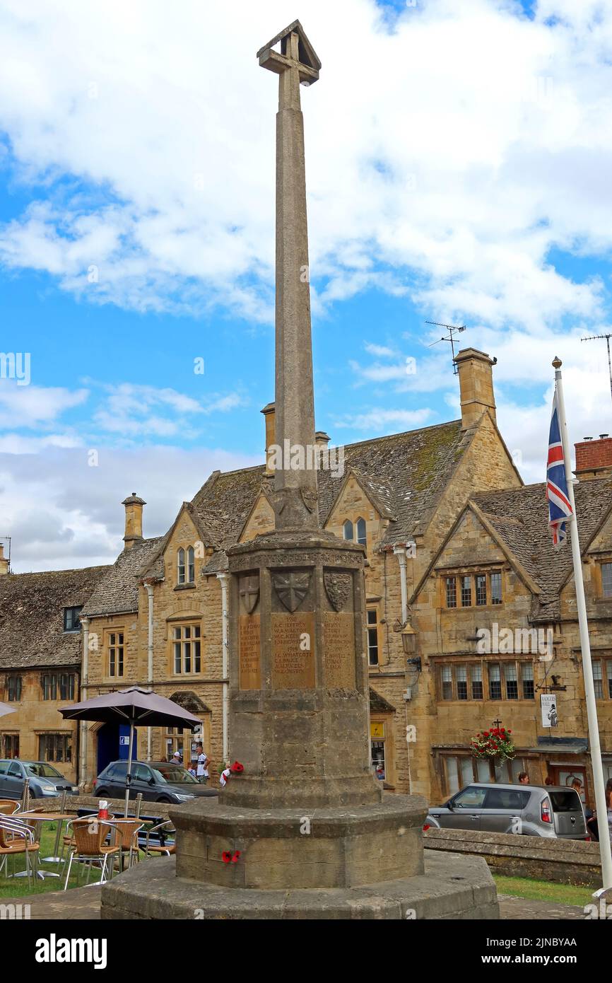 The old historic marketplace, Chipping Campden, Cotswolds, Gloucestershire, England, UK, GL55 6AT Stock Photo