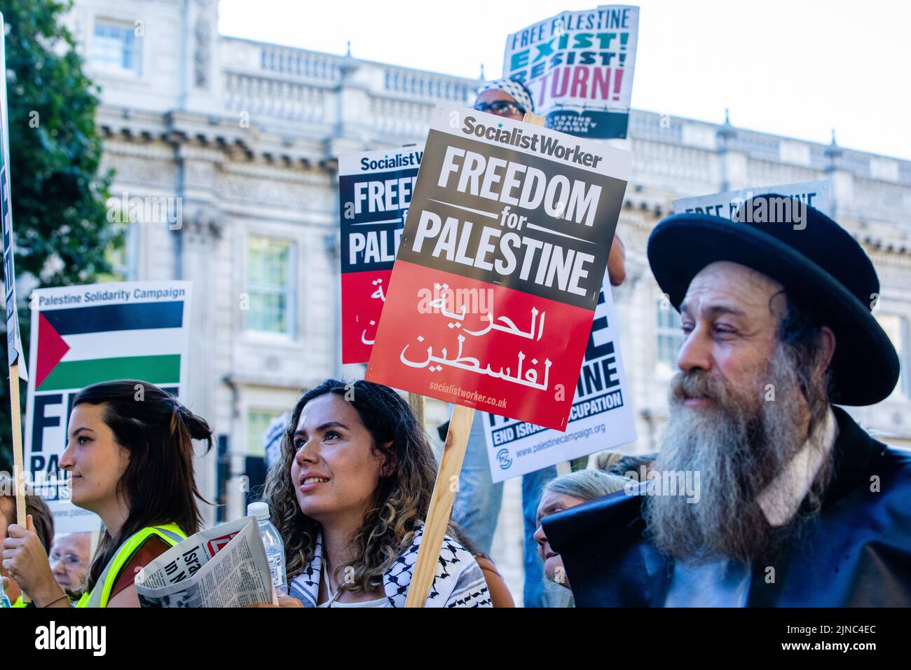 London, UK. 10th August 2022. Hundreds of people attend a Rally for Palestine opposite Downing Street. At least 47 Palestinians, including 16 children, were killed and hundreds more injured during a three-day bombardment of Gaza by Israeli forces named Operation Truthful Dawn. Credit: Mark Kerrison/Alamy Live News Stock Photo