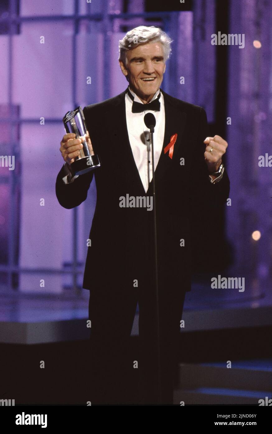 David Canary winning the Soap Opera Digest Award, 1999 Credit Ron