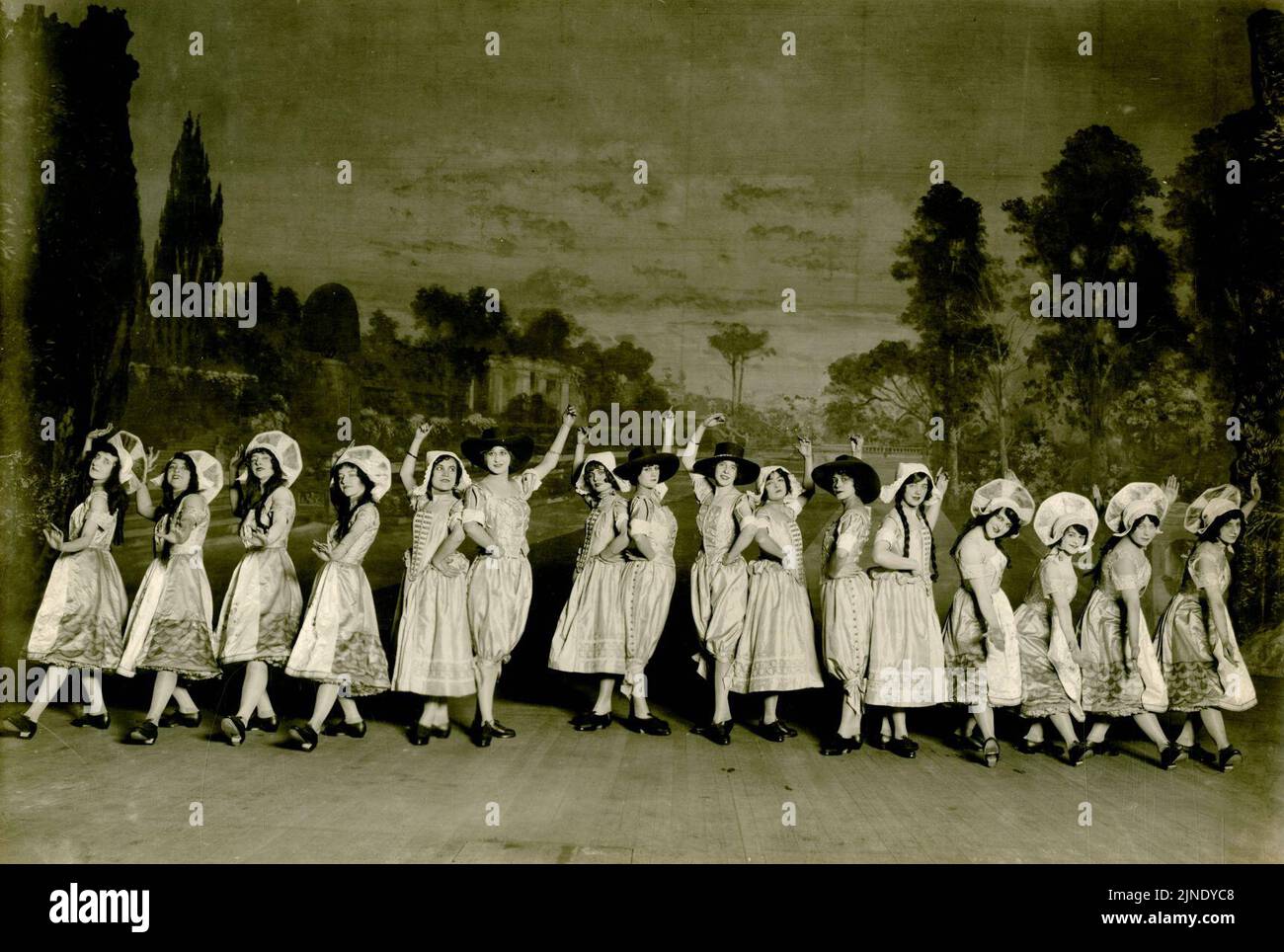 The Chicago Grand Opera Company performs a Dutch dance Stock Photo Alamy