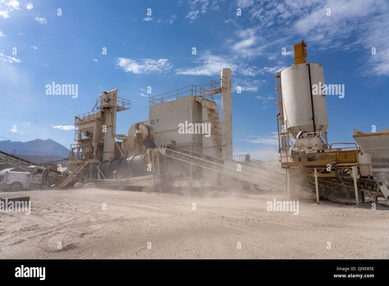 An asphalt batchmix plant near Moab, Utah Stock Photo Alamy