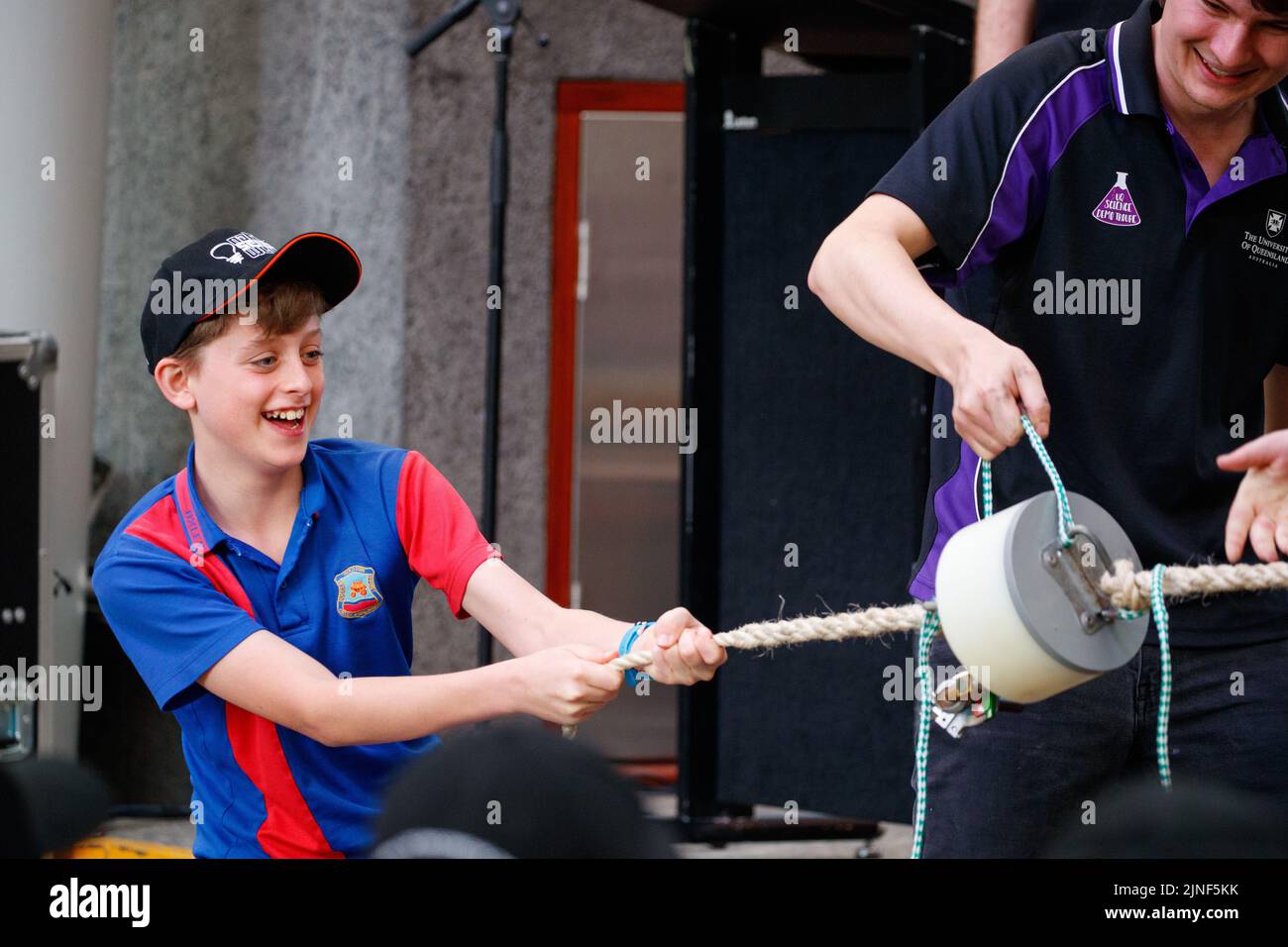 Brisbane, Australia. 11th Aug, 2022. Members of the University of Queensland's Science Demo Troupe present live experiments to an audience of school students and the public in Brisbane's Queen Street Mall on 11 August 2022. Live experiments and museum specimen displays were performed in Brisbane's Queen Street Mall for the launch of National Science Week. National Science Week was established in 1997 to acknowledge the contributions of Australian scientists and technology. (Photo by Joshua Prieto/Sipa USA) Credit: Sipa USA/Alamy Live News Stock Photo