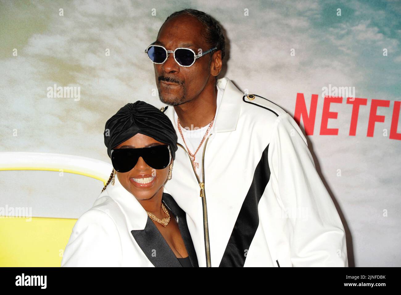 LOS ANGELES, CA - AUGUST 10: (L-R) Shante Monique Broadus and Snoop