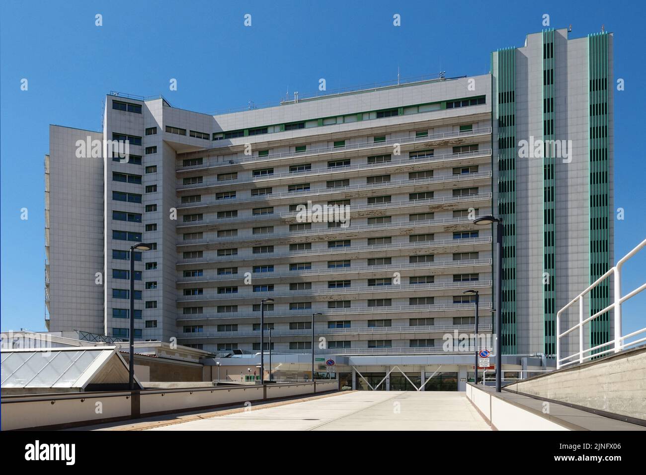 Ospedale maggiore bologna hires stock photography and images Alamy