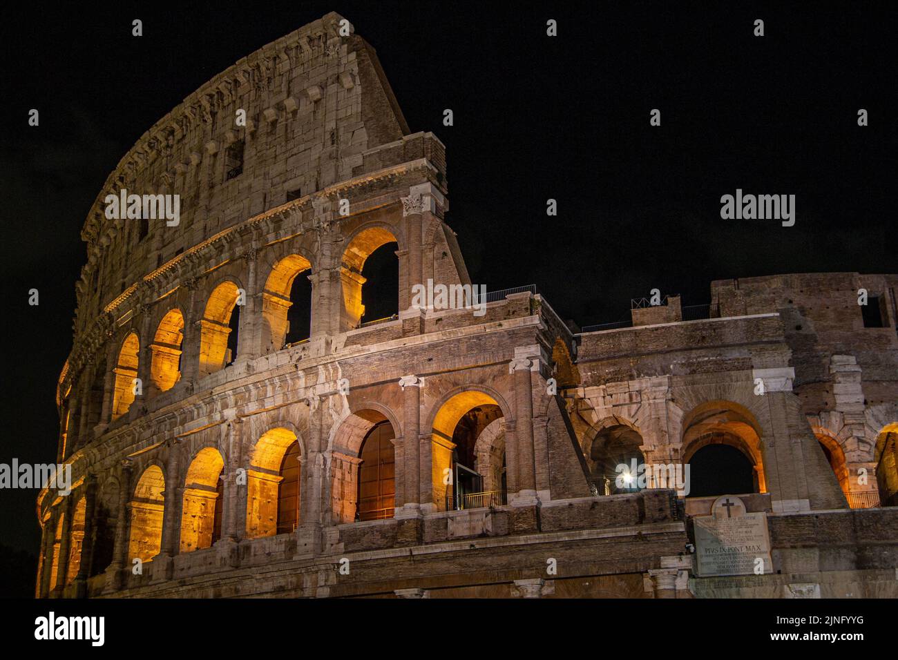 Rome at night Stock Photo - Alamy