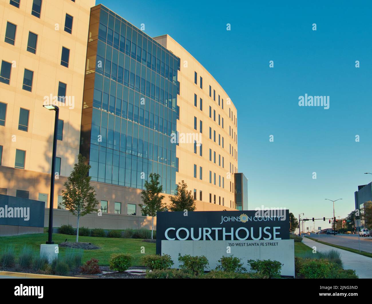 Olathe, Kansas - August 10, 2022 - New Johnson County KS Courthouse Established 2020 - 150 West Santa Fe Street 66061 Stock Photo