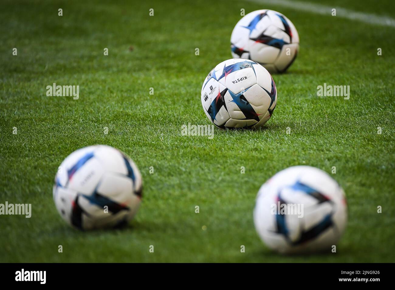 Illustration of the Kipsta match balls during the French championship