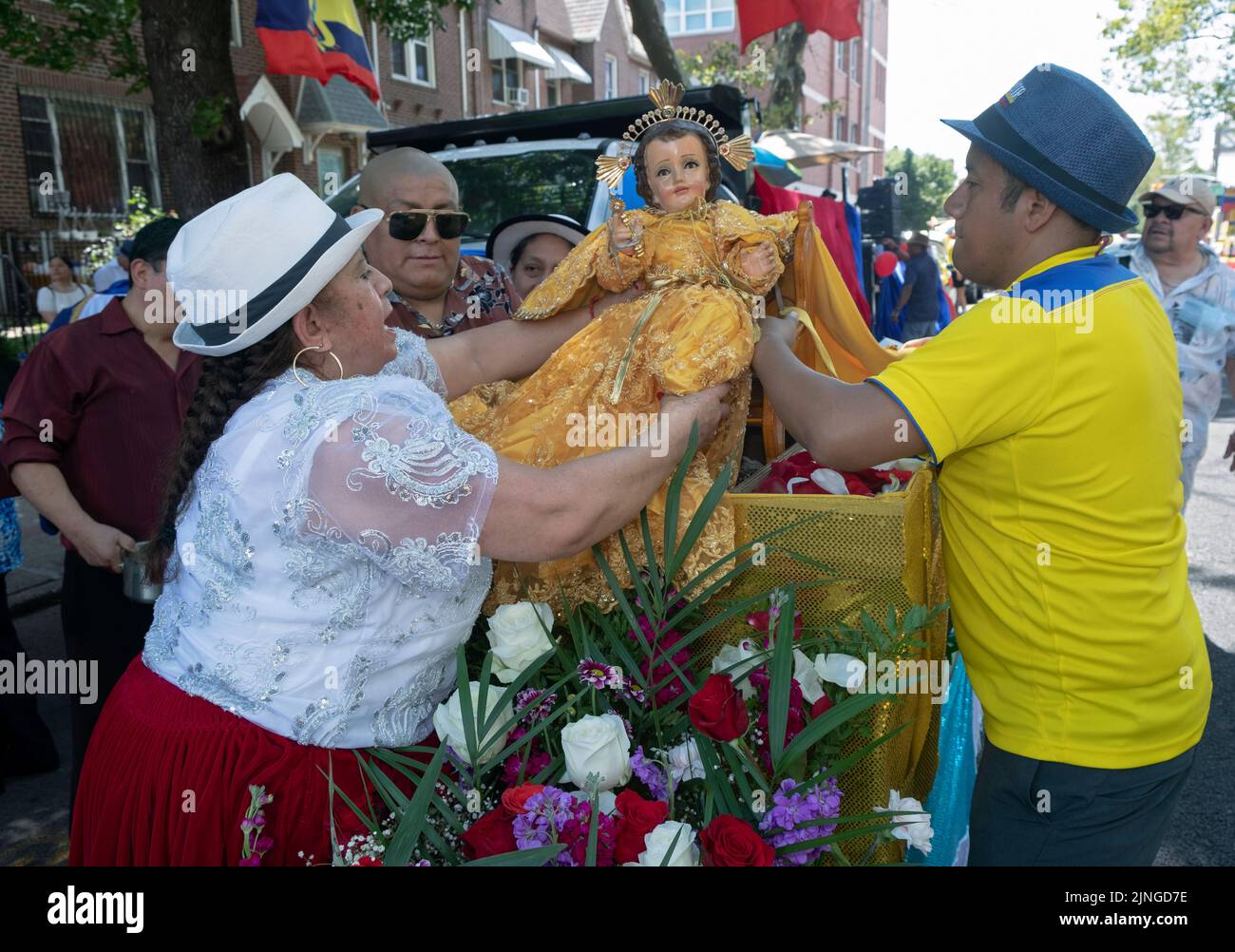 Worshippers from the Santa Helena Catholic Church in the Bronx prepare their float of St. Elena for the Ecuadorian Parade NYC 2022 in jackson Heights, Stock Photo