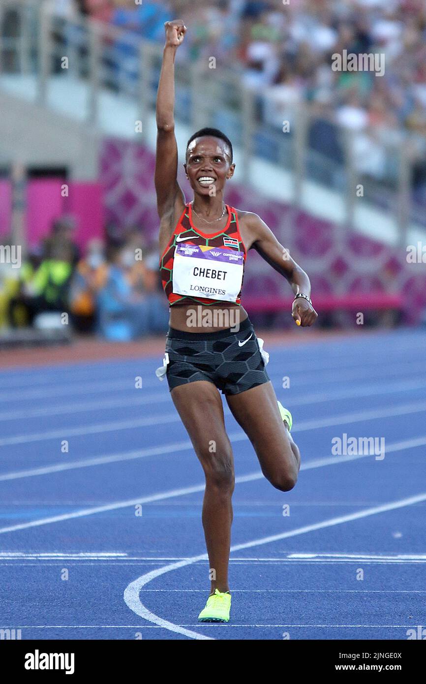 Beatrice CHEBET of Kenya celebrates gold in the Women's 5000m Final