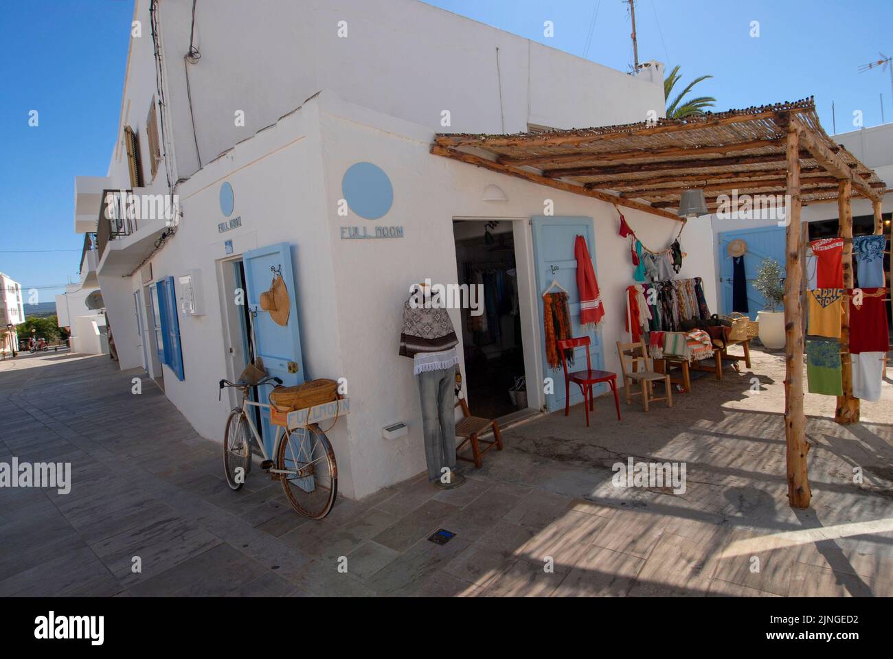 Formentera shop hi-res stock photography and images - Alamy