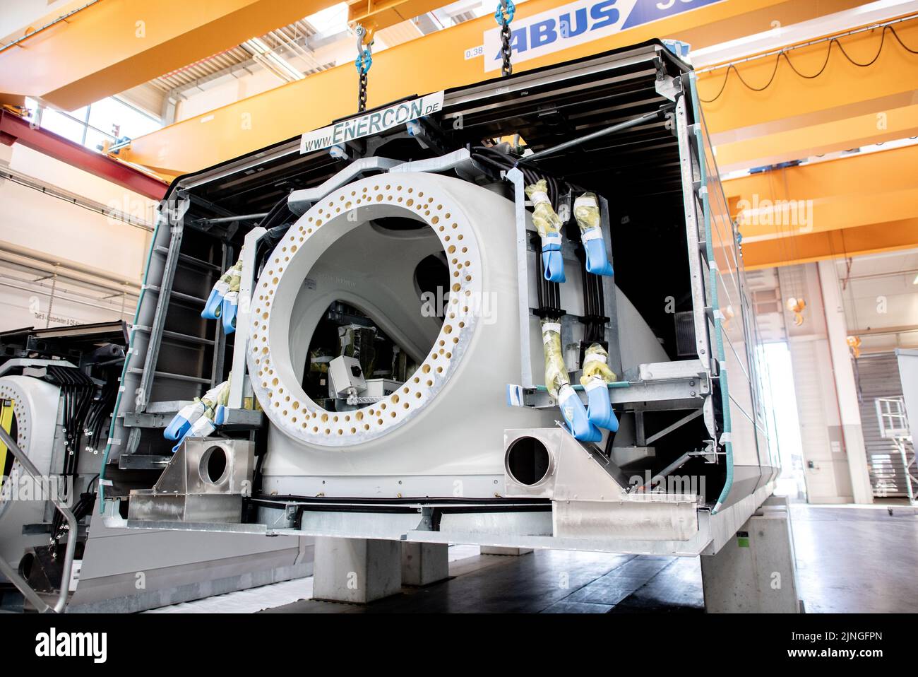 Aurich, Germany. 11th Aug, 2022. The e-nacelle of a wind turbine from ...