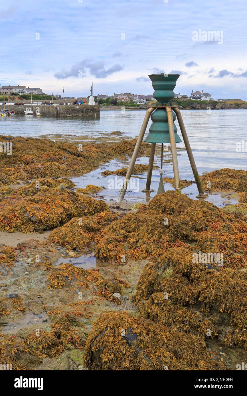 The Time and Tide Bell on Traeth Mawr, Camaes Bay, Isle of Anglesey, Ynys Mon, North Wales, UK. Stock Photo
