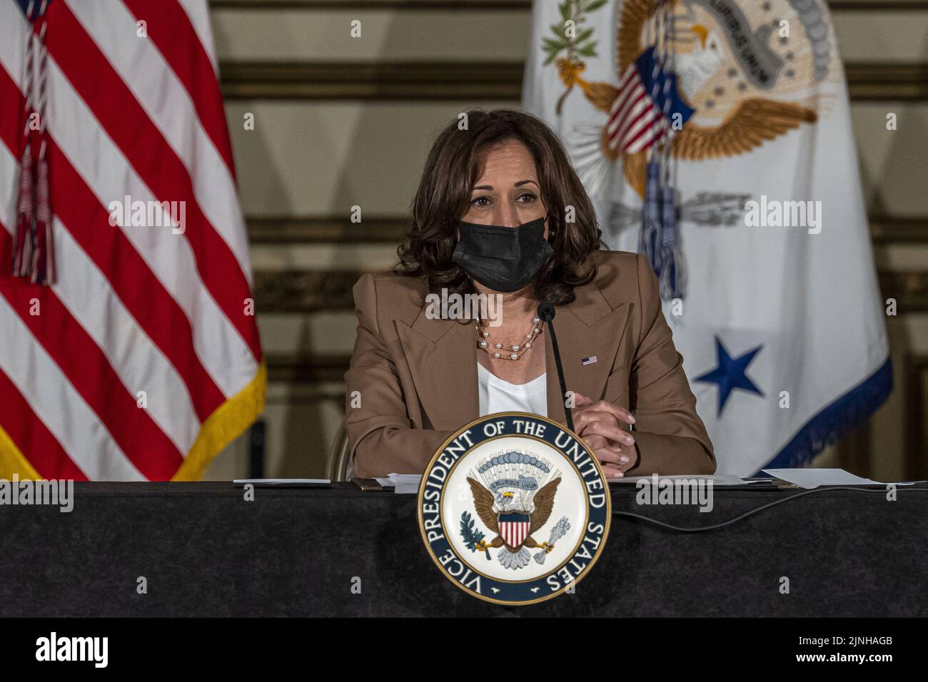 San Francisco, United States. 11th Aug, 2022. US Vice President Kamala Harris speaks during a meeting with state legislators and advocates to discuss reproductive health care in San Francisco, California on Thursday, August 11, 2022. Harris this month said a vote in Kansas showed that a majority of Americans agreed with Democrats on protecting access to abortion as the administration played up the issue ahead of the November midterms. Photo by David Paul Morris/UPI Credit: UPI/Alamy Live News Stock Photo