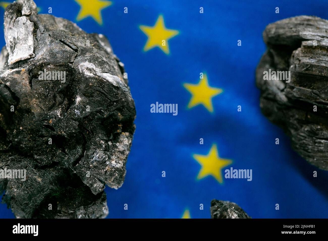 coal .Heating with coal. Purchase of coal for the heating period.Coal